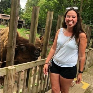 Meet your Posher, Amy